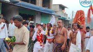 ଥୁଆମୂଳ ରାମପୁରରେ ମହାସମାରୋହରେ ସମ୍ପନ୍ନ ହେଲା ବିଜୟା ଦଶମୀ ତଥା “ଲାଖ ମରା” ପର୍ବ